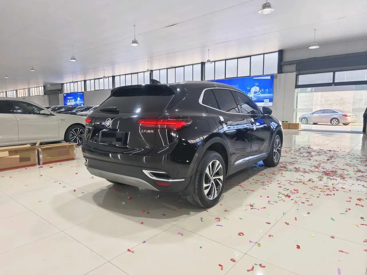 Buick 2022 Angkewei S 48V 1.5T 552T Two-Drive Luxury Automatic Gear 9