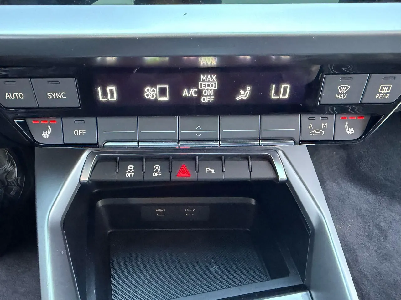 Audi 2021 A3L Limousine 1.4TFSI 35TFSI Fashion Sports Automatic 9