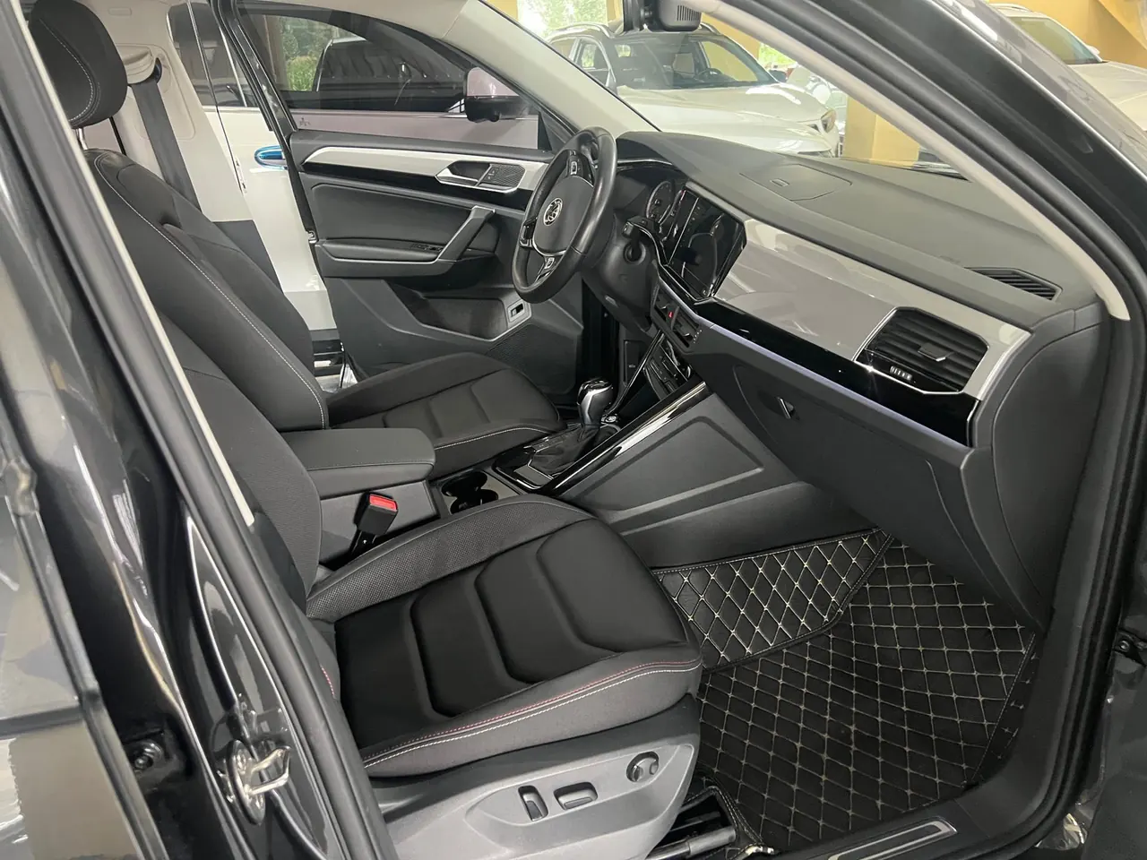 Volkswagen 2022 Tanyue 1.4TSI 280TSI Two-Drive Deluxe Smart Joint Edition Automatic Gear 5
