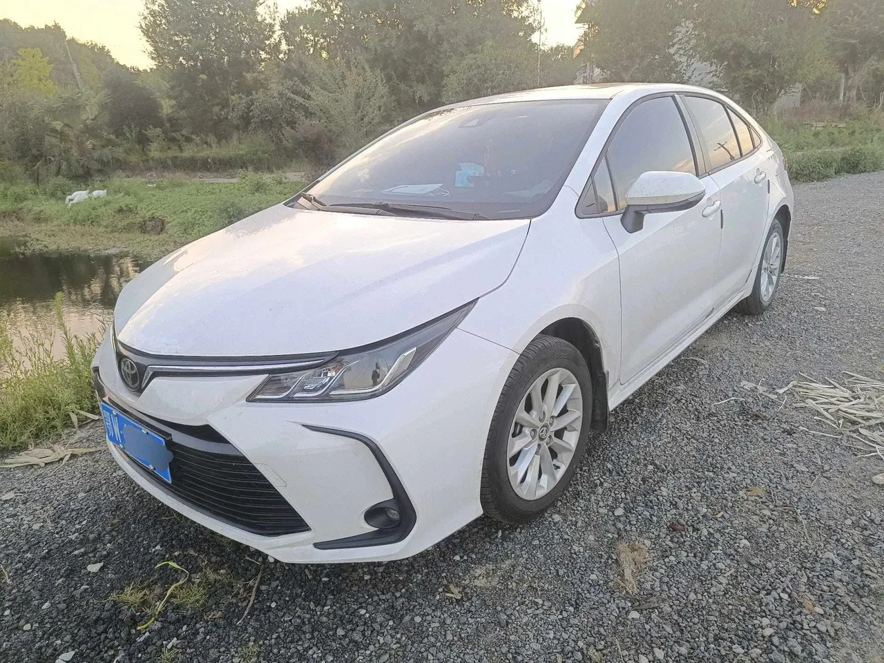 Open image lightbox: Toyota 2022 corolla 1.2T stepless pioneer PLUS version automatic gear
