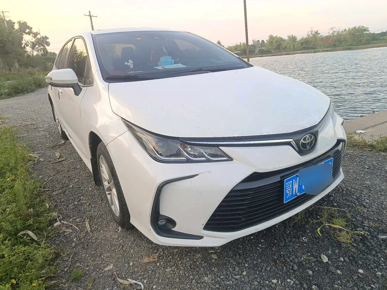 Toyota 2022 corolla 1.2T stepless pioneer PLUS version automatic gear 2