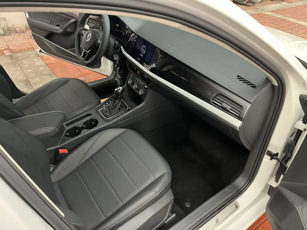 Volkswagen 2021 Lavida 1.5 Comfort Edition Automatic Gear 10