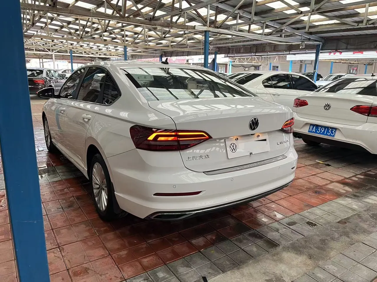 Volkswagen 2021 Lavida 1.5 Comfort Edition Automatic Gear 4