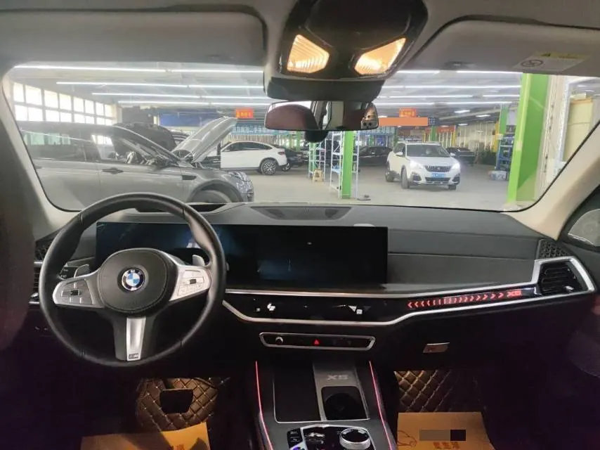 BMW 2023 X5 xDrive30Li 48V 2.0T exclusive m sports obsidian night suit automatic gear 4