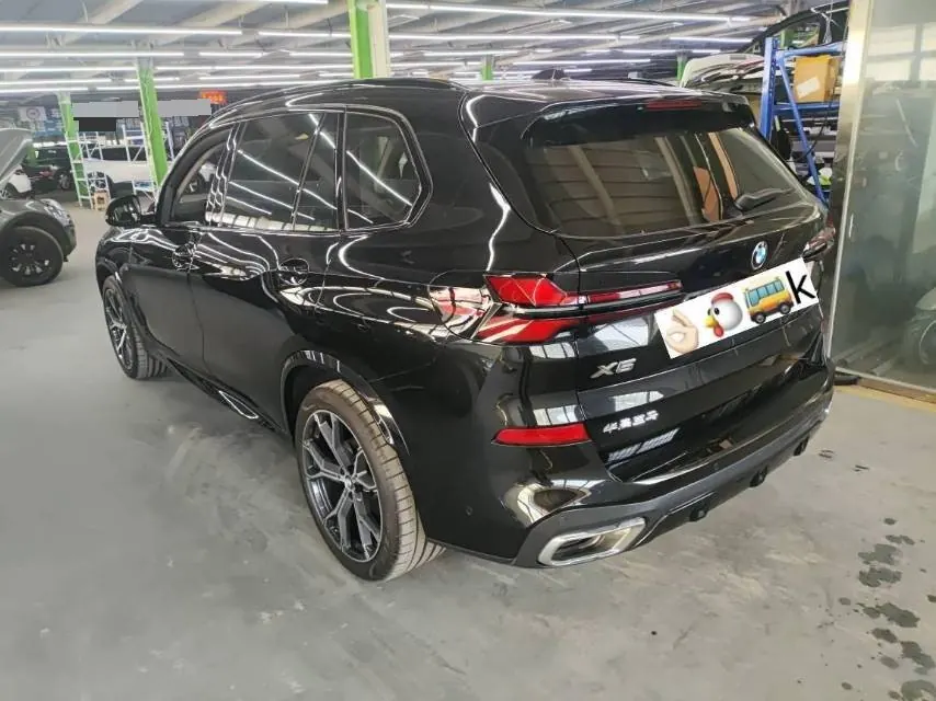 BMW 2023 X5 xDrive30Li 48V 2.0T exclusive m sports obsidian night suit automatic gear 5