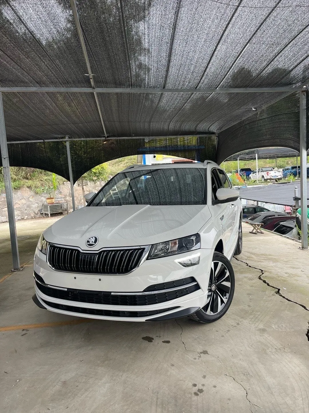 Open image lightbox: Skoda 2023 Keluoke 1.4TSI TSI280 Luxury Edition Automatic Gear