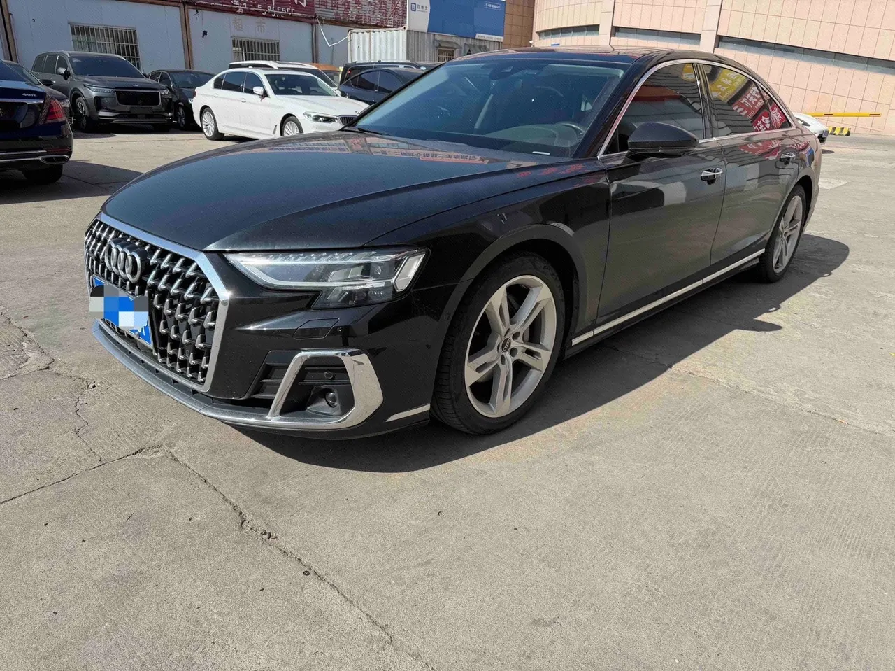 打开图片灯箱:Audi A8L (Imported) 2023 A8L 48V 3.0TFSI 50TFSI Quattro Automatic Gear Selection