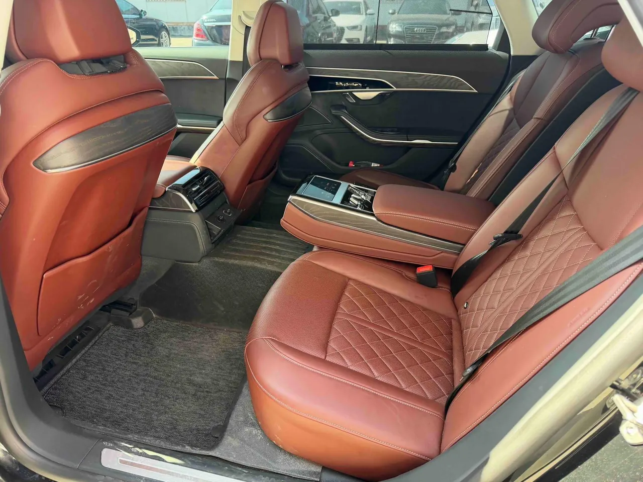 Audi A8L (Imported) 2023 A8L 48V 3.0TFSI 50TFSI Quattro Automatic Gear Selection 6