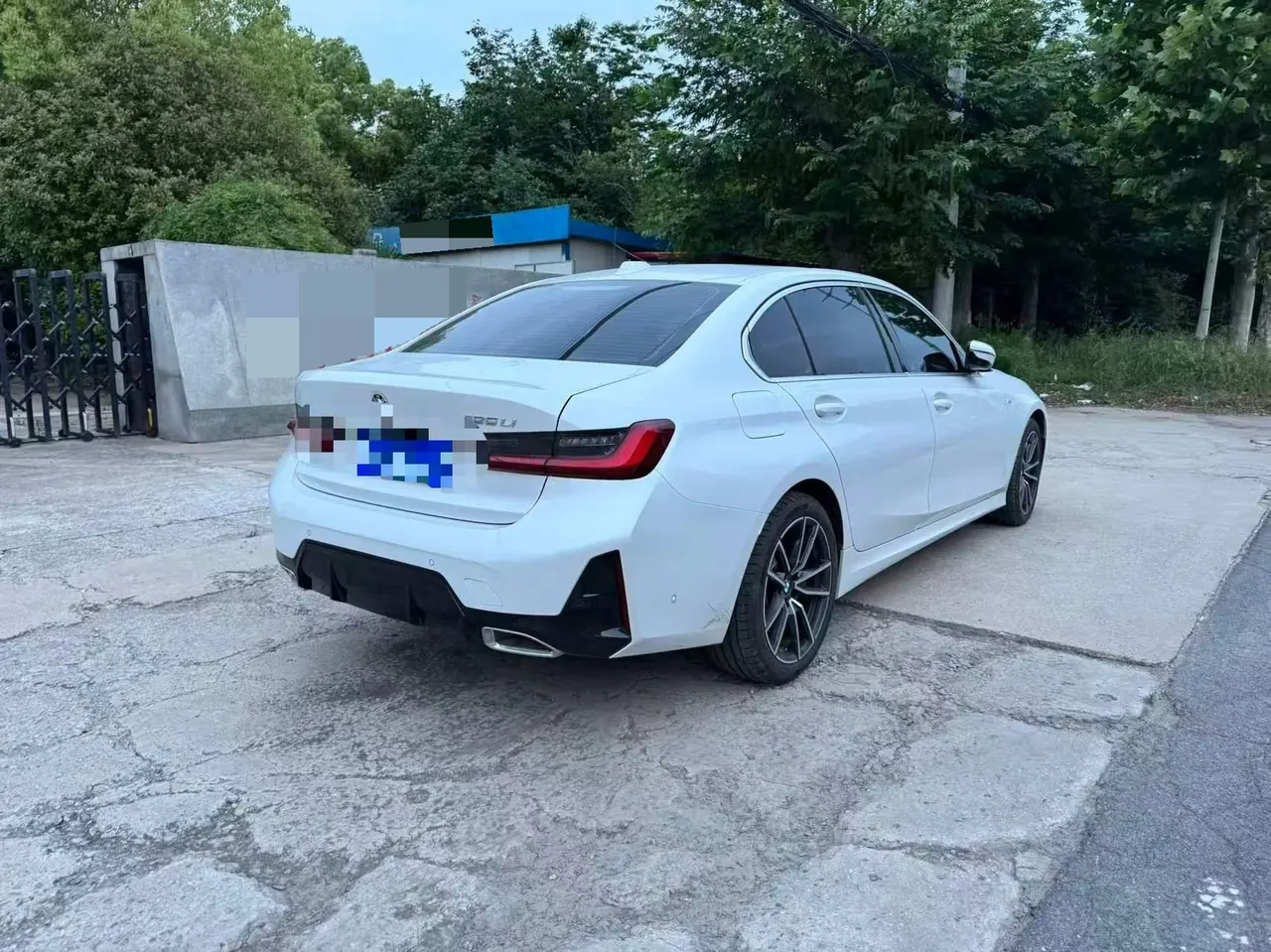 BMW 3 Series 2026 325Li 2.0T M Sports Suit Automatic Gear 6