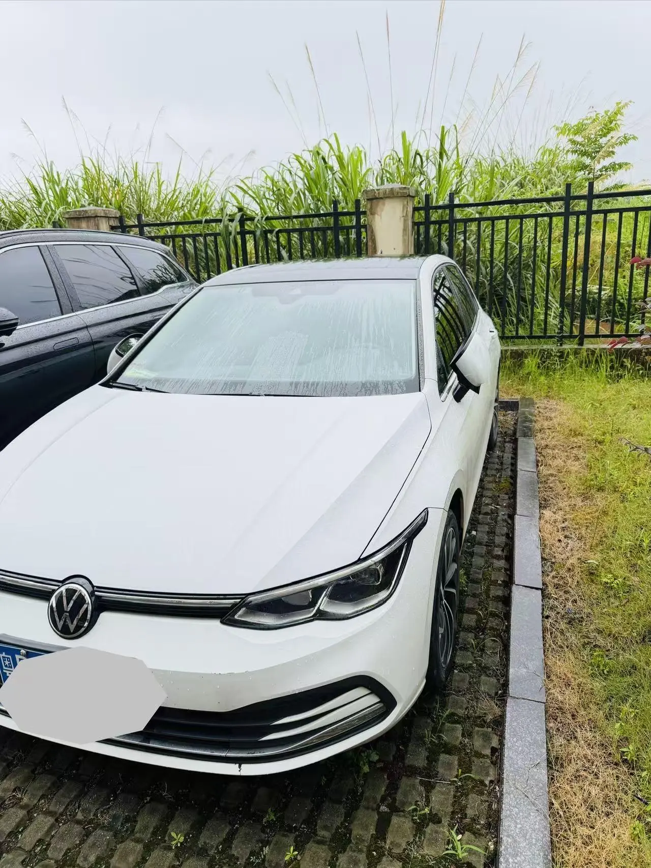 Open image lightbox: Volkswagen 2023 Golf 8 PRO 1.4TSI 280TSI Automatic