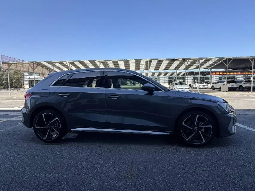 Audi 2023 A3 Sportback 1.4TFSI 35TFSI Fashion Sports (Modified) Automatic Gear 4