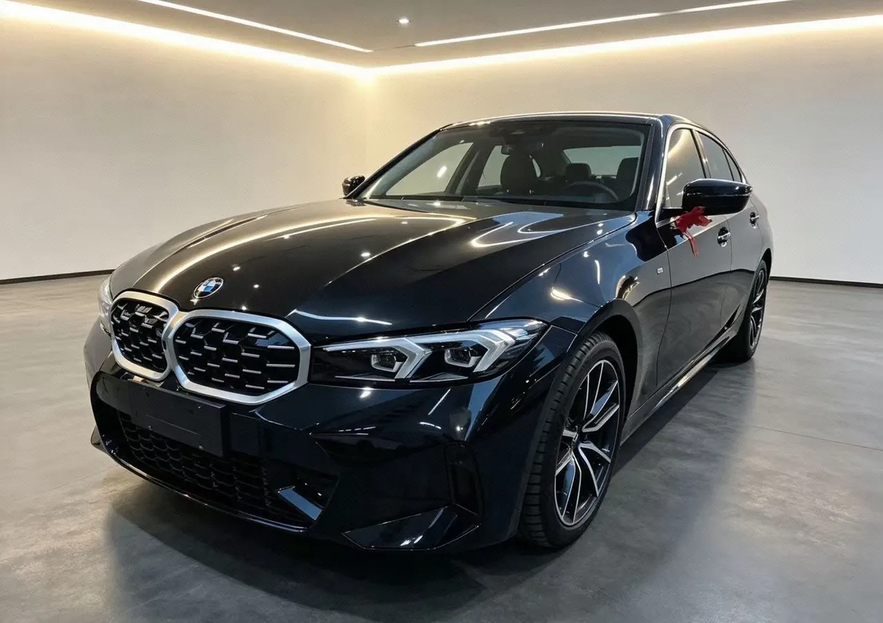 Open image lightbox: BMW 3 Series 2026 325Li 2.0T M Sports Suit Automatic Gear