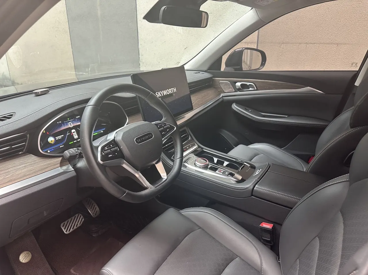 Skyworth 2024 HT-i 1.5 stepless 115KM Teddy Edition automatic gear 9