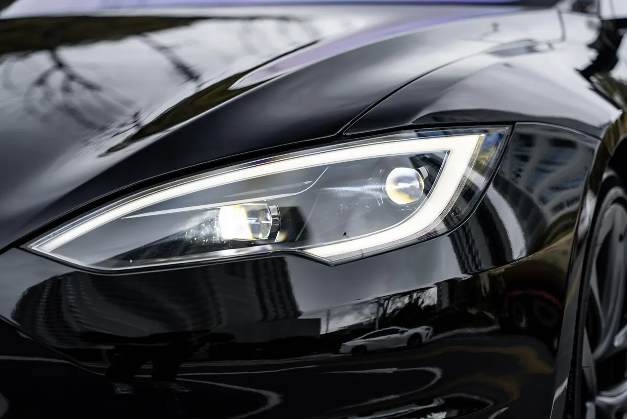 Tesla Model S (Imported) 2023 Model S Three-motor All-wheel Drive Plaid Edition Automatic Gear 11