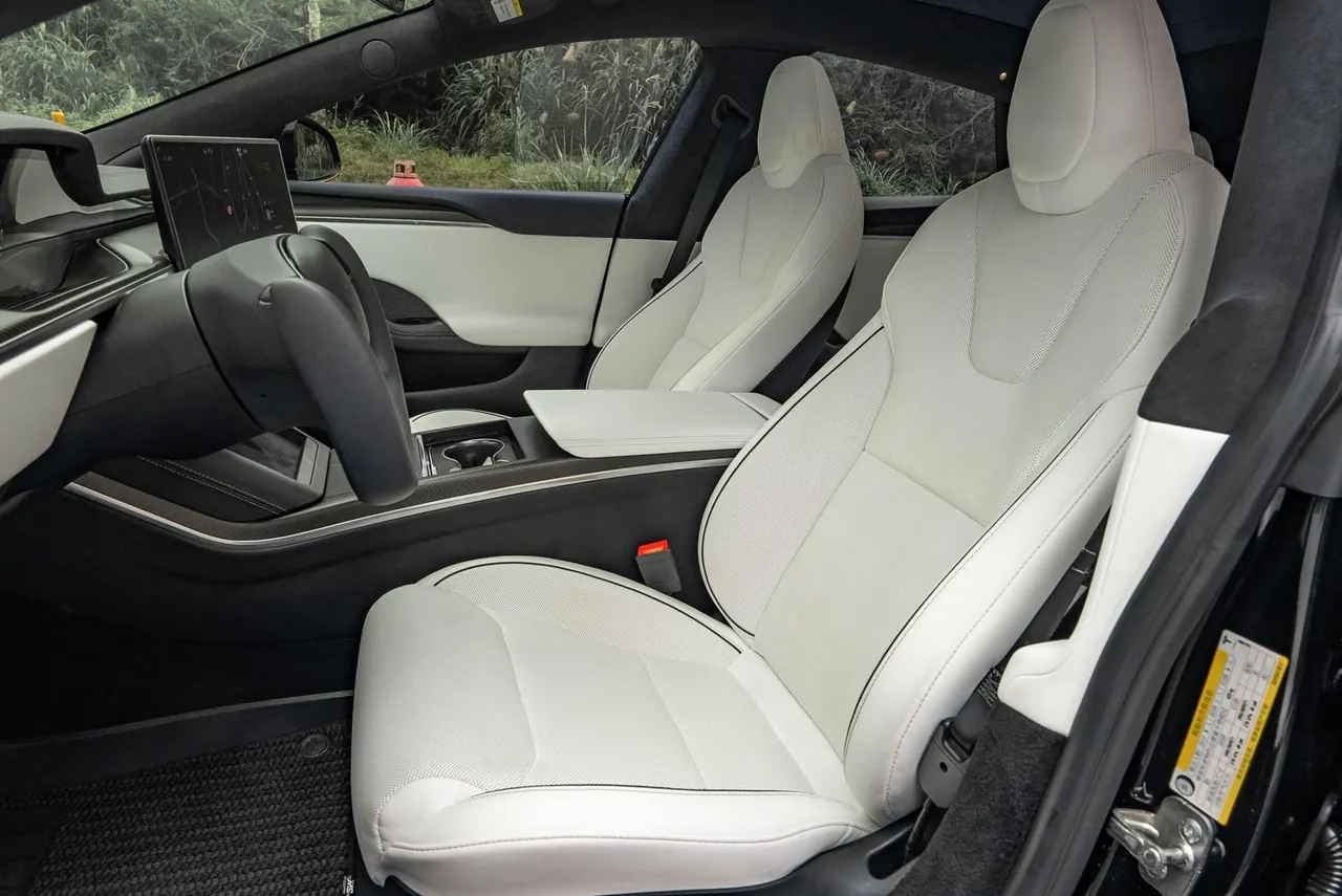 Tesla Model S (Imported) 2023 Model S Three-motor All-wheel Drive Plaid Edition Automatic Gear 4