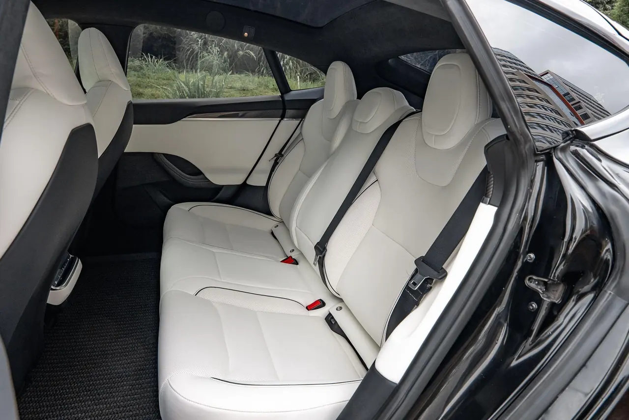Tesla Model S (Imported) 2023 Model S Three-motor All-wheel Drive Plaid Edition Automatic Gear 6