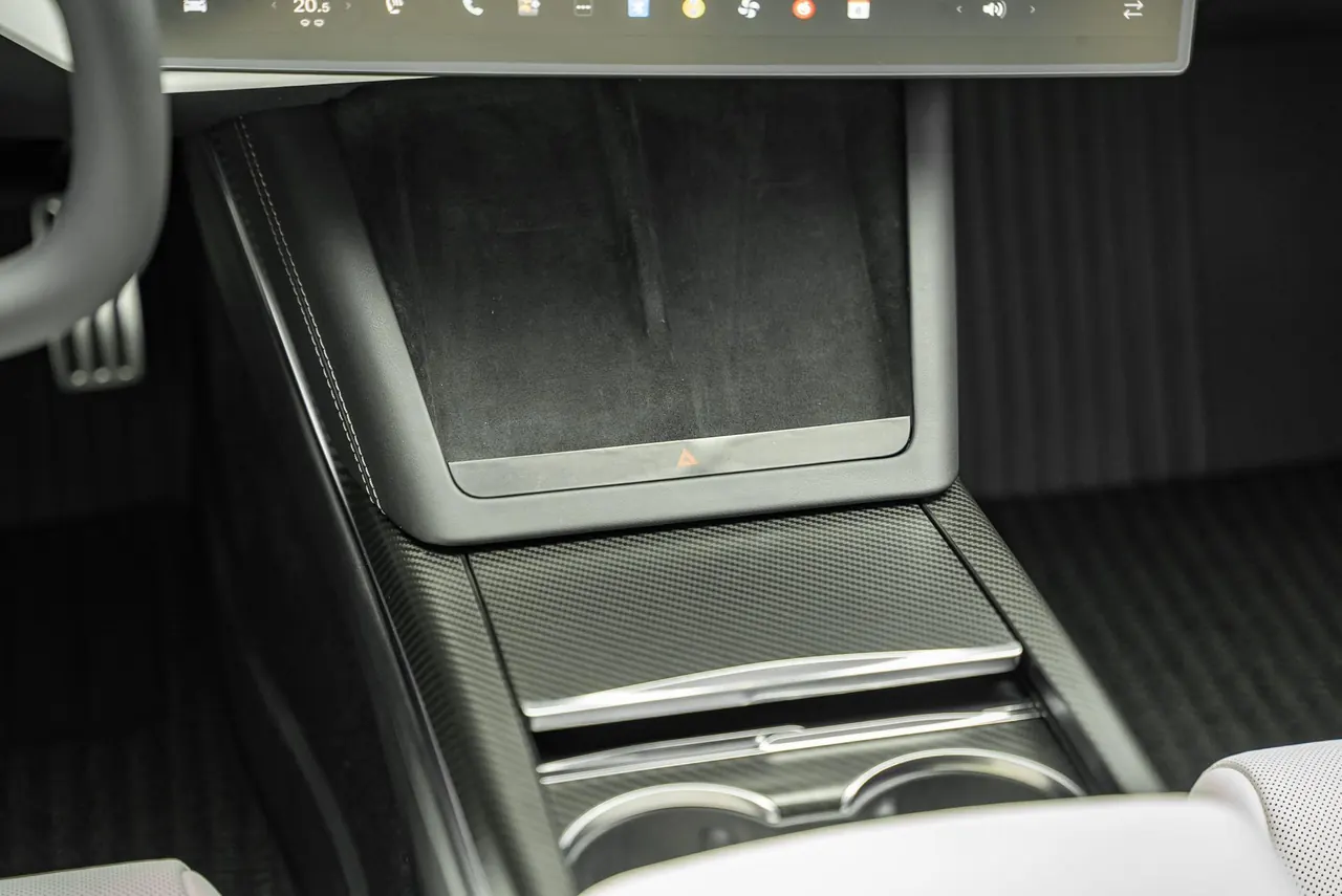 Tesla Model S (Imported) 2023 Model S Three-motor All-wheel Drive Plaid Edition Automatic Gear 8
