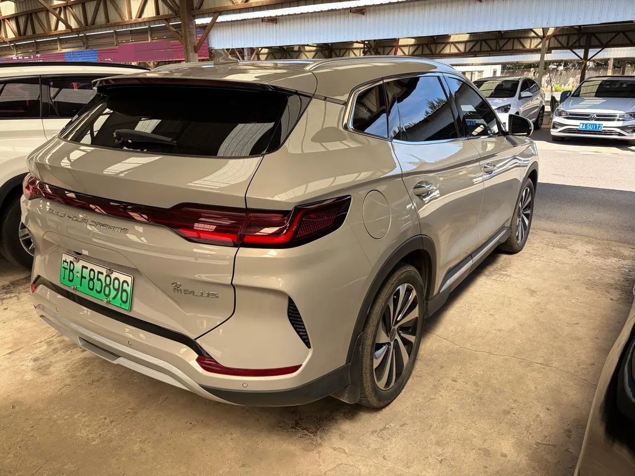 BYD 2023 Song PLUS DM-i 1.5 Stepless Champion Edition 110KM Flagship PLUS Automatic Gear 7