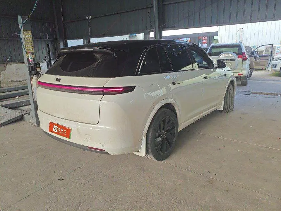 Li 2023 L7 Air automatic gear 3
