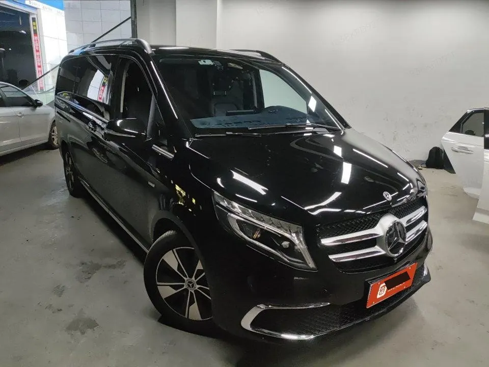 Mercedes Benz V 2022V 260 2.0T Premium Edition Automatic Gear 2