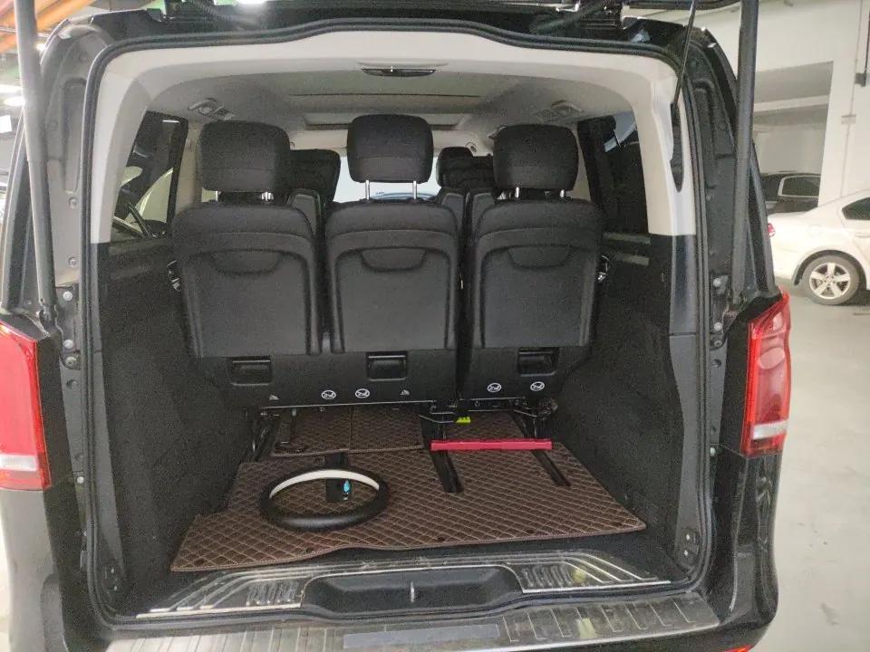 Mercedes Benz V 2022V 260 2.0T Premium Edition Automatic Gear 8