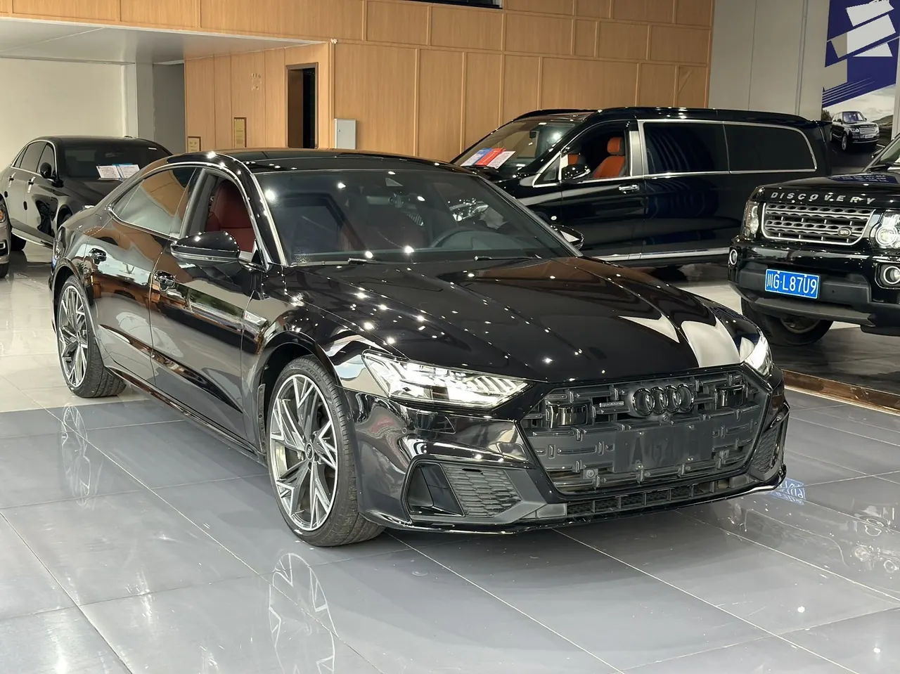 Audi 2022 A7L 2.0TFSI 45TFSI Quattro S-line Black Samurai Edition Automatic Gear 3