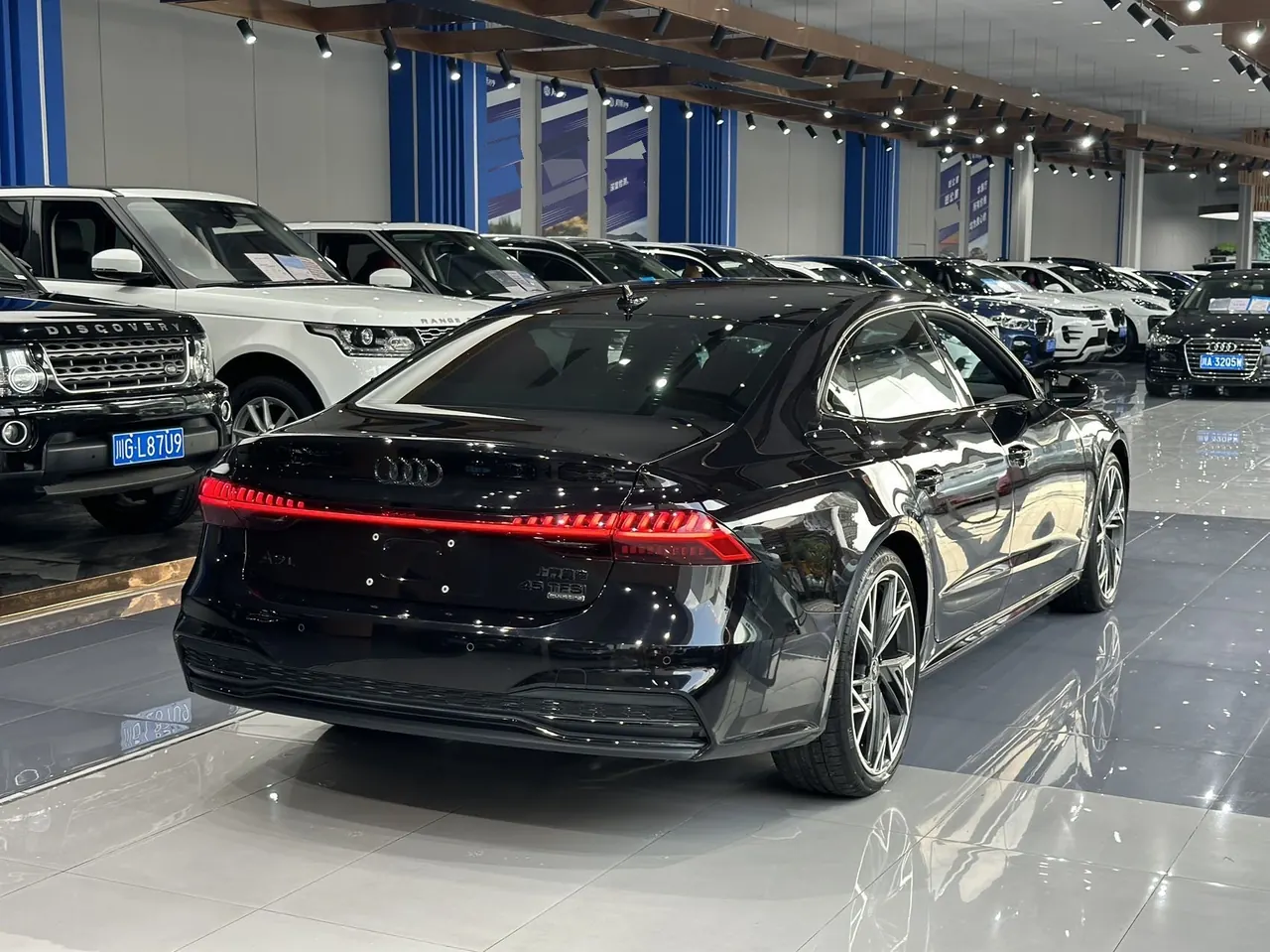 Audi 2022 A7L 2.0TFSI 45TFSI Quattro S-line Black Samurai Edition Automatic Gear 7