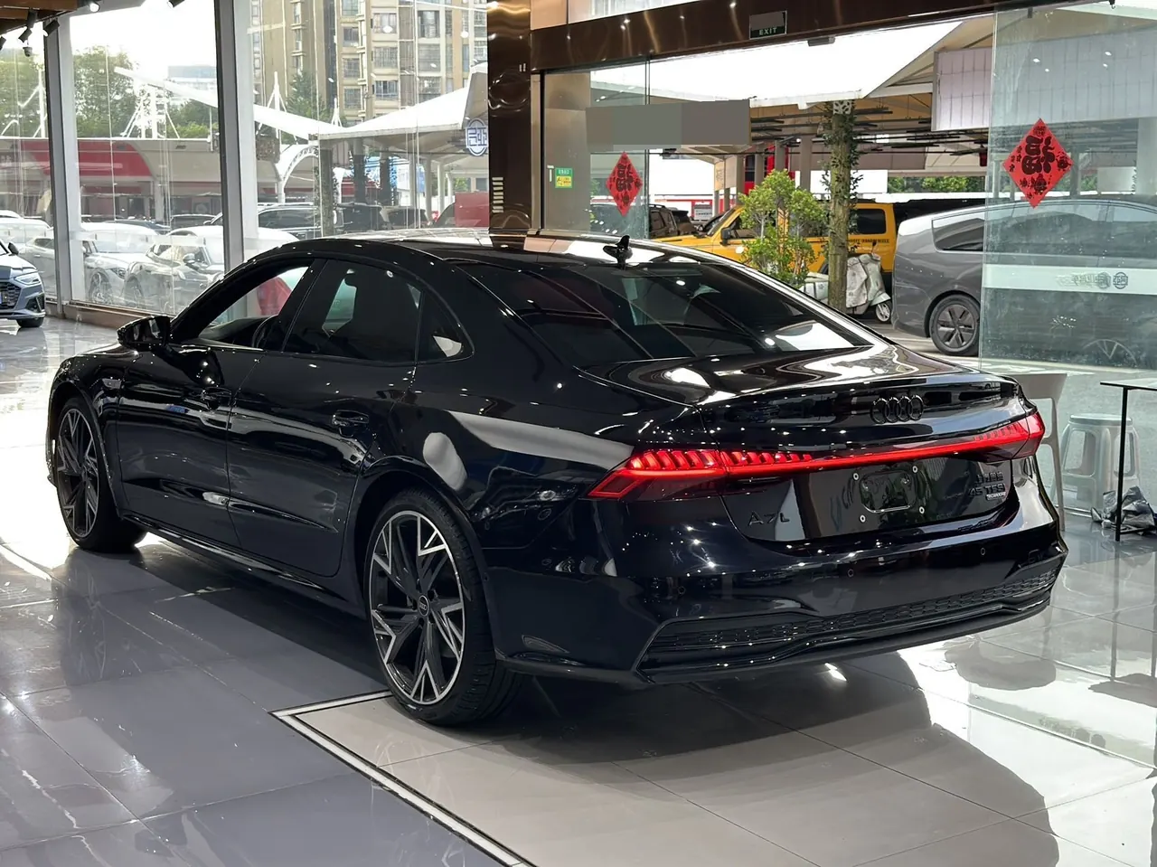 Audi 2022 A7L 2.0TFSI 45TFSI Quattro S-line Black Samurai Edition Automatic Gear 9