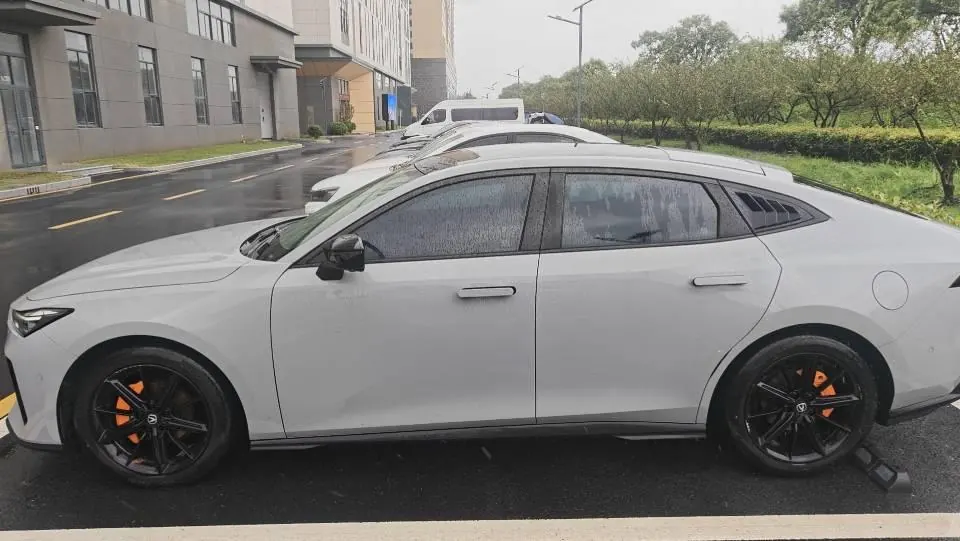 ChangAn 2022 UNI-V 1.5T Smart Pilot Automatic Gear 3