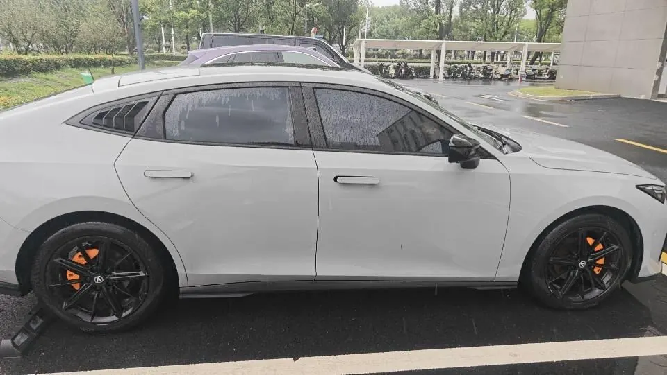 ChangAn 2022 UNI-V 1.5T Smart Pilot Automatic Gear 5