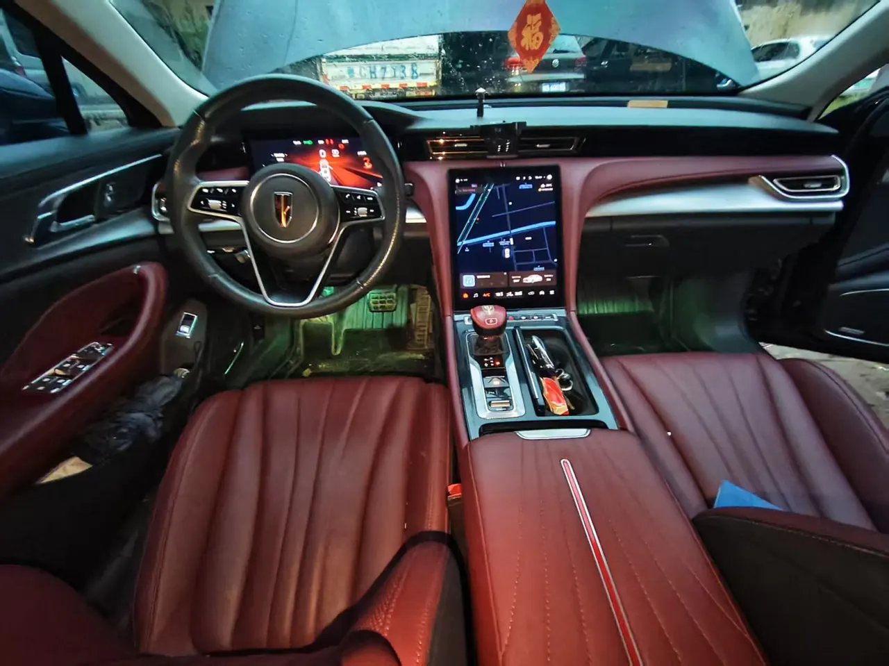 HongQi 2024 H5 2.0T Zhilian Flag Edition Automatic Gear 6