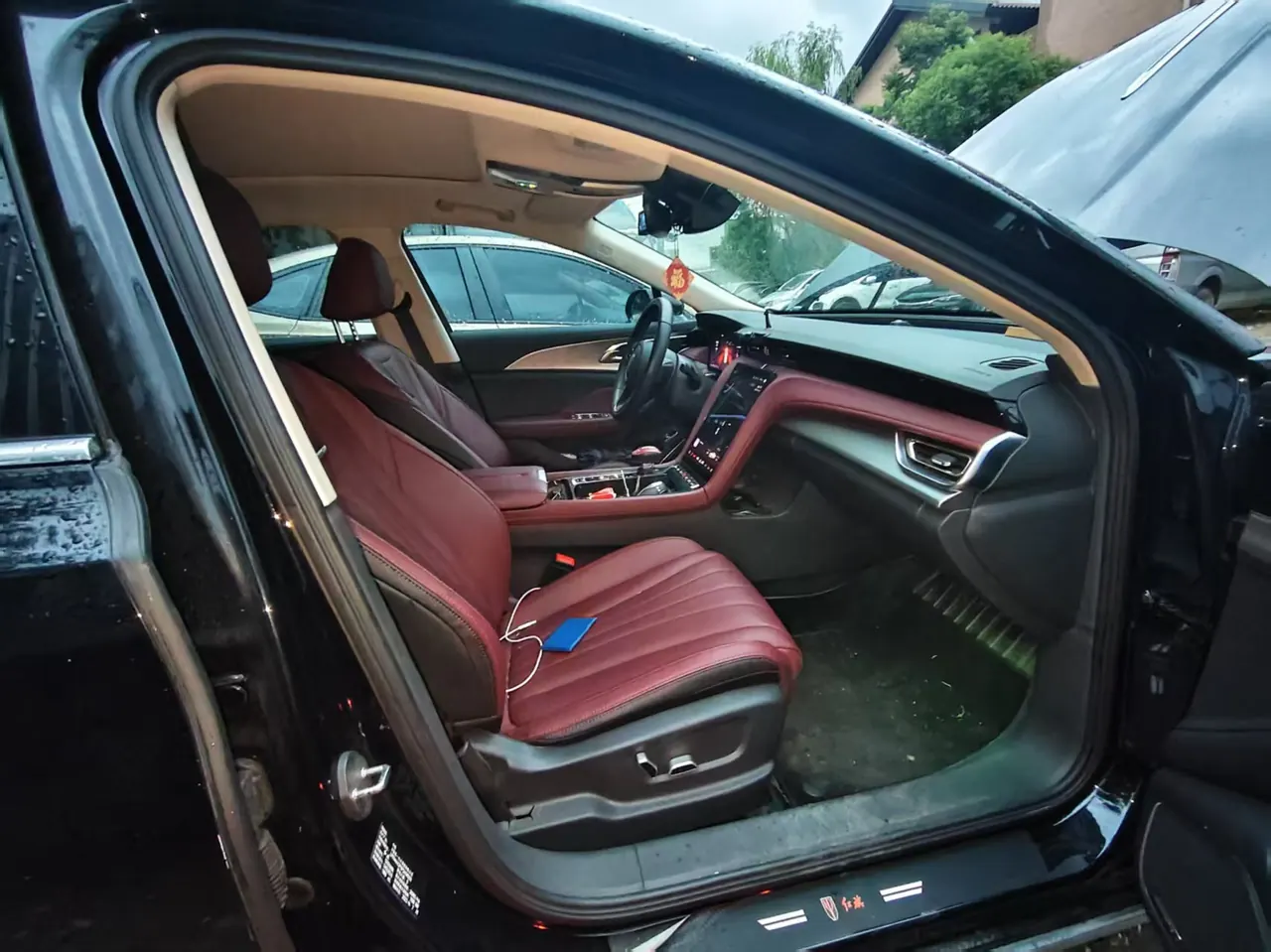 HongQi 2024 H5 2.0T Zhilian Flag Edition Automatic Gear 7