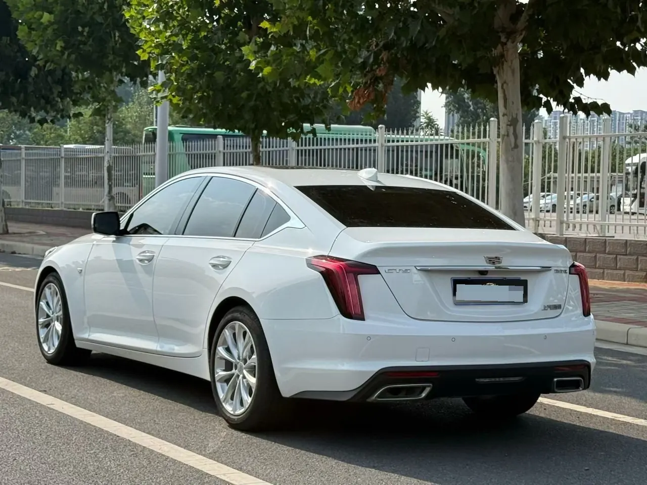 Cadillac 2022 CT5 2.0T 28T luxury automatic gear 9