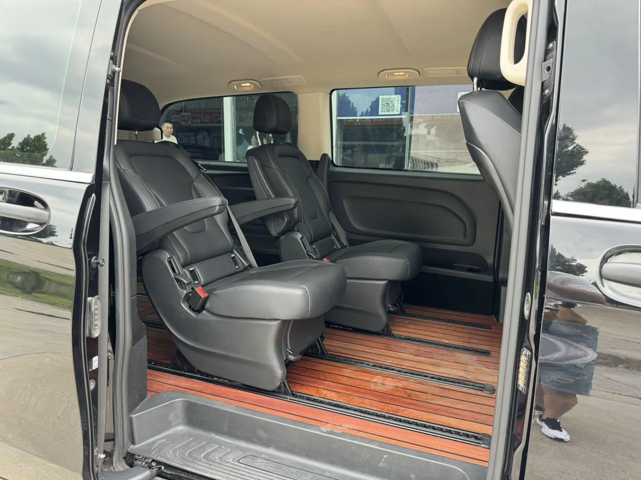 Mercedes Benz 2021 Vito 2.0T Elite Edition 7-seat Automatic Gear 6