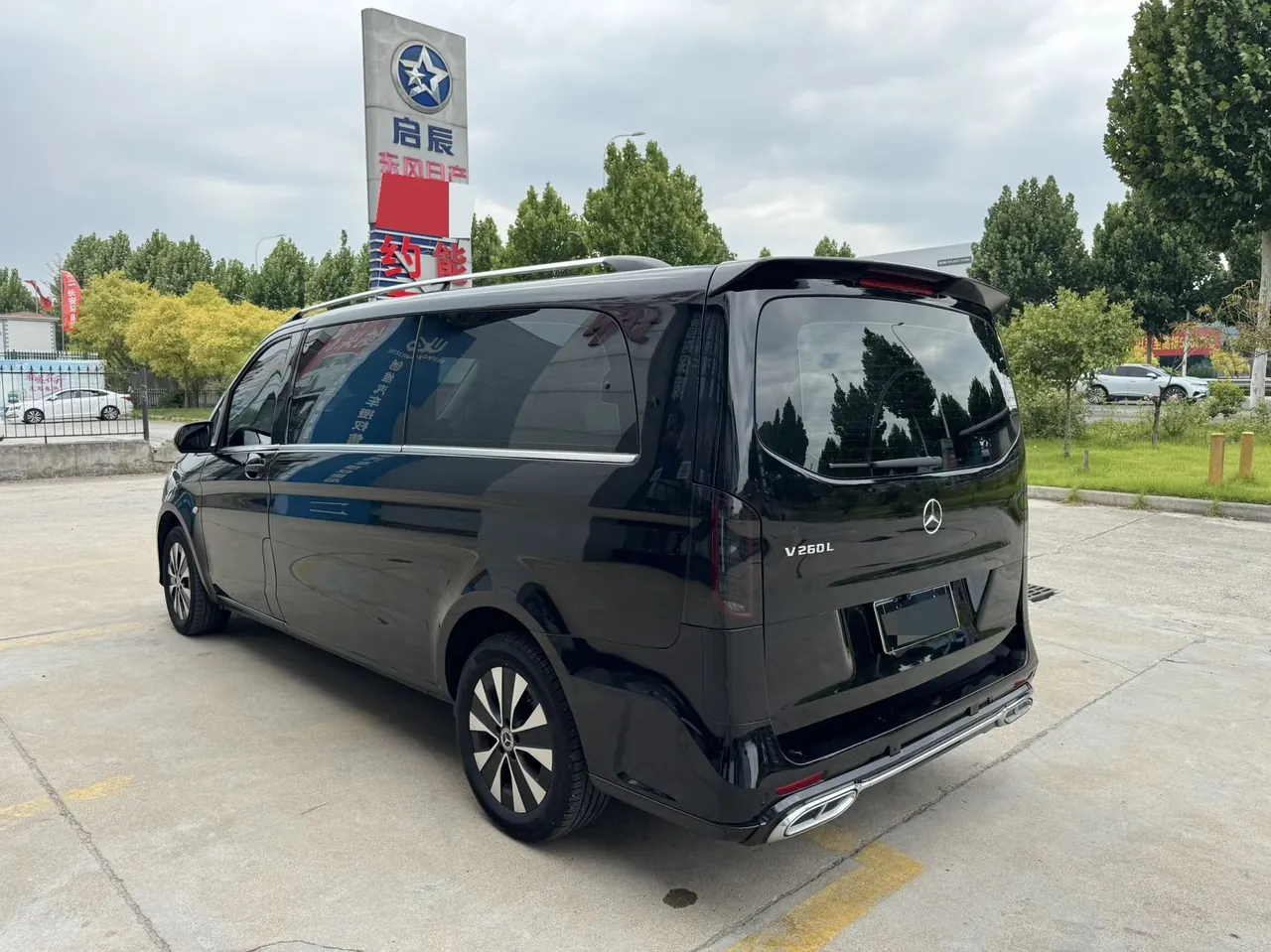 Mercedes Benz 2021 Vito 2.0T Elite Edition 7-seat Automatic Gear 7