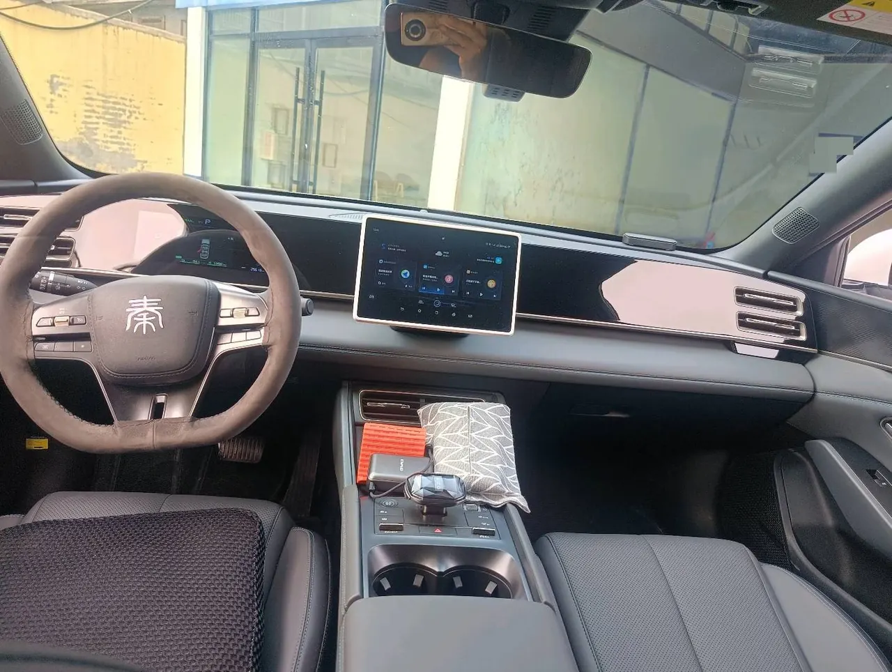 BYD 2024 Qin L DM-i 1.5 stepless 80KM leading automatic gear 4