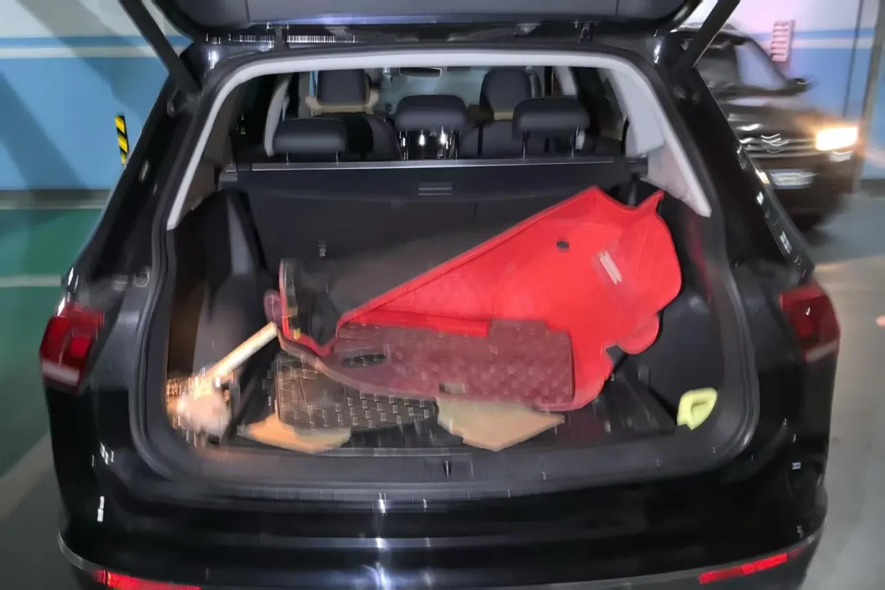 Volkswagen 2020 Tiguan L 2.0TSI 330TSI Two-Drive Smart Deluxe Automatic Gear 5