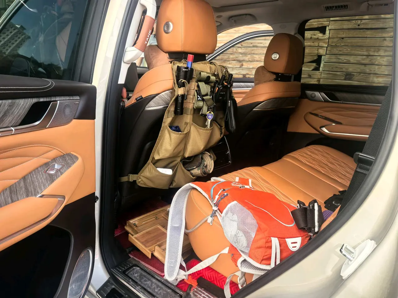 Tank 2022 Tank 500 48V 3.0T Sports Edition Dengfeng 7-seat Automatic Gear 3