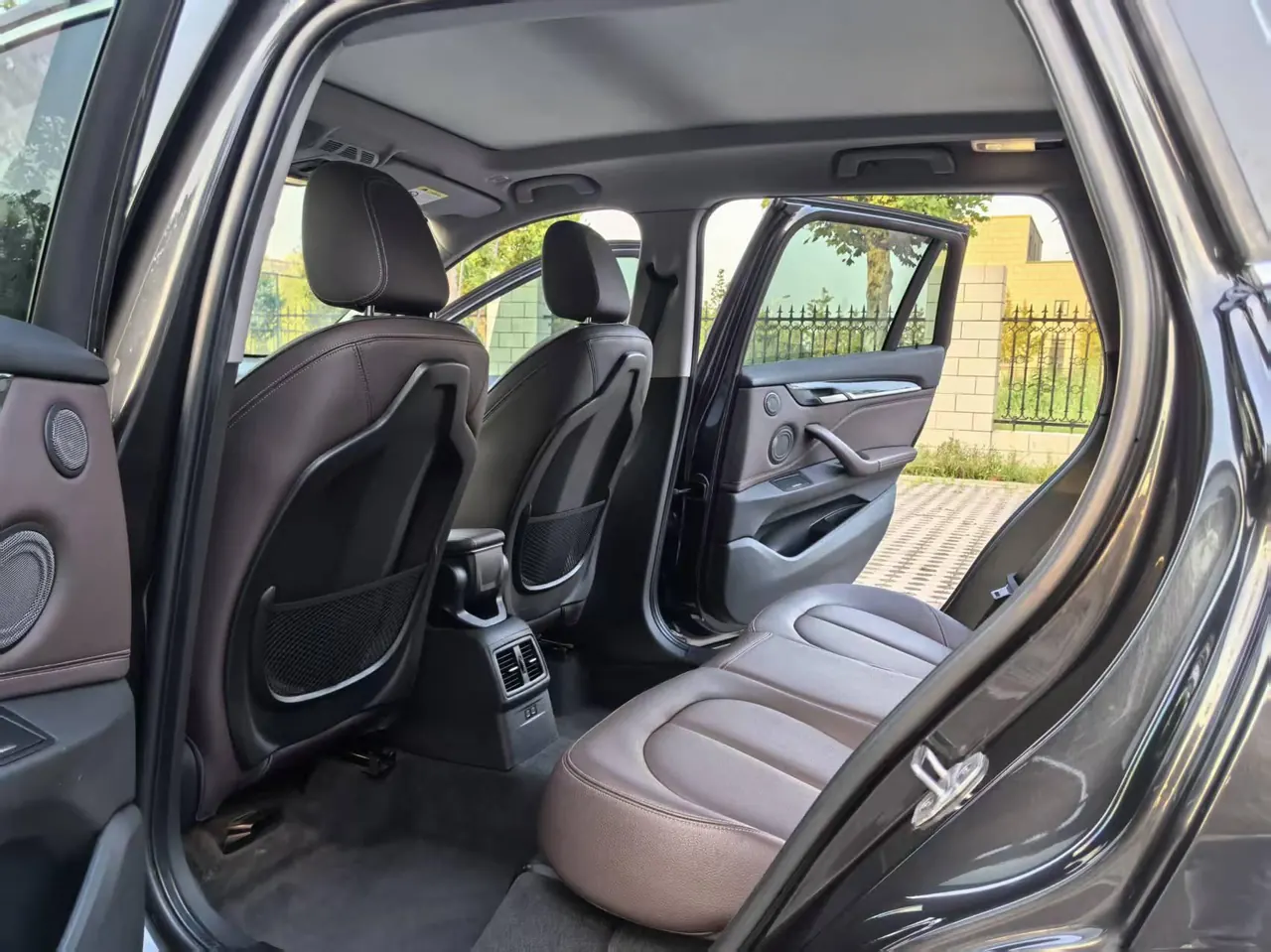 BMW 2021 X1 xDrive25Li 2.0T exclusive automatic gear 7