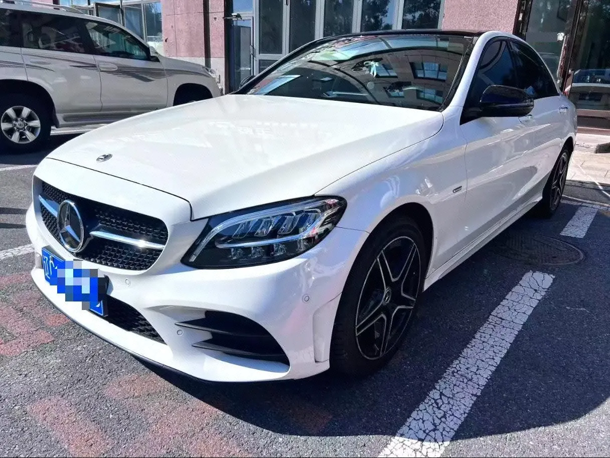 打开图片灯箱:Mercedes Benz Class C 2021 C 260 L 48V 1.5T Sports Star Yao Zhen Tibetan Edition Automatic Gear