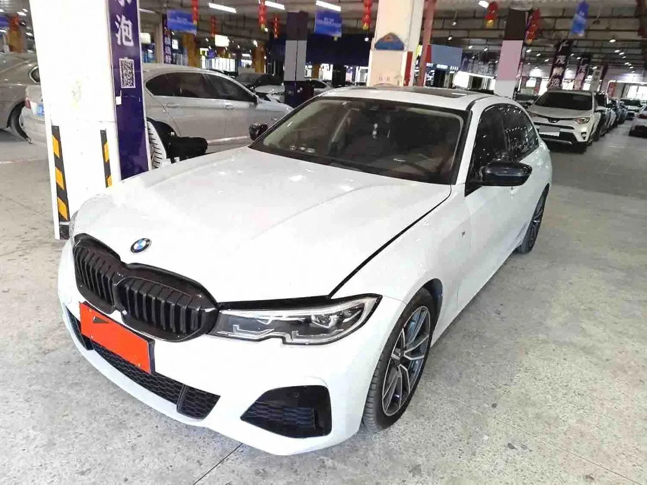Open image lightbox: BMW 3 Series 2020 325Li 2.0T M Sports Suit Automatic Gear