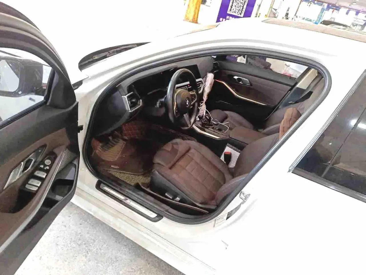 BMW 3 Series 2020 325Li 2.0T M Sports Suit Automatic Gear 4
