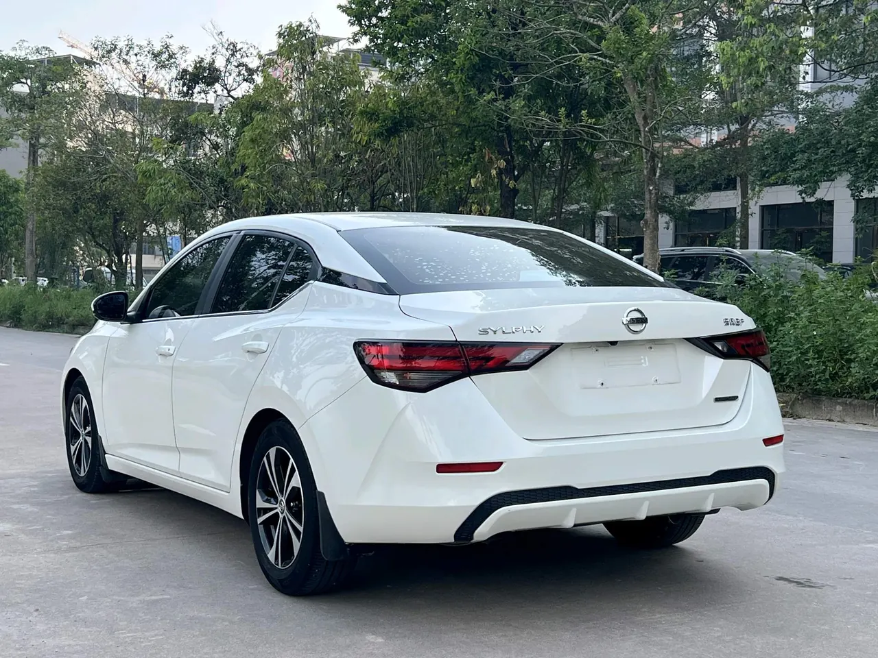 Nissan 2020 Sylphy 1.6 Stepless XL Pleasant Edition Automatic Gear 6