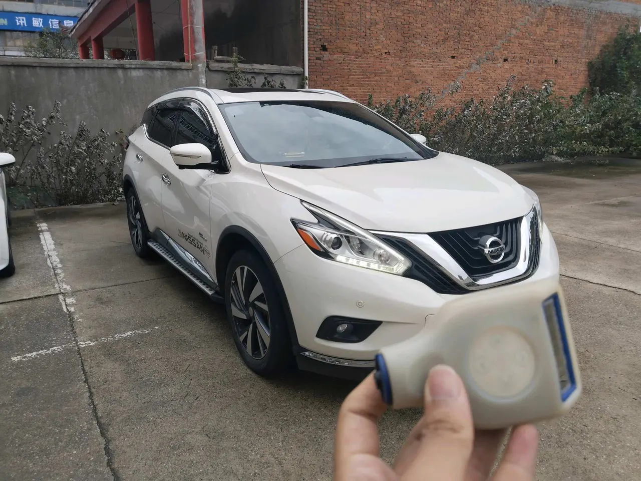 Nissan 2021 Loulan HEV 2.5T Stepless S/C HEV XE Four-wheel Drive Zhilian Zunshang Edition Automatic Gear 3
