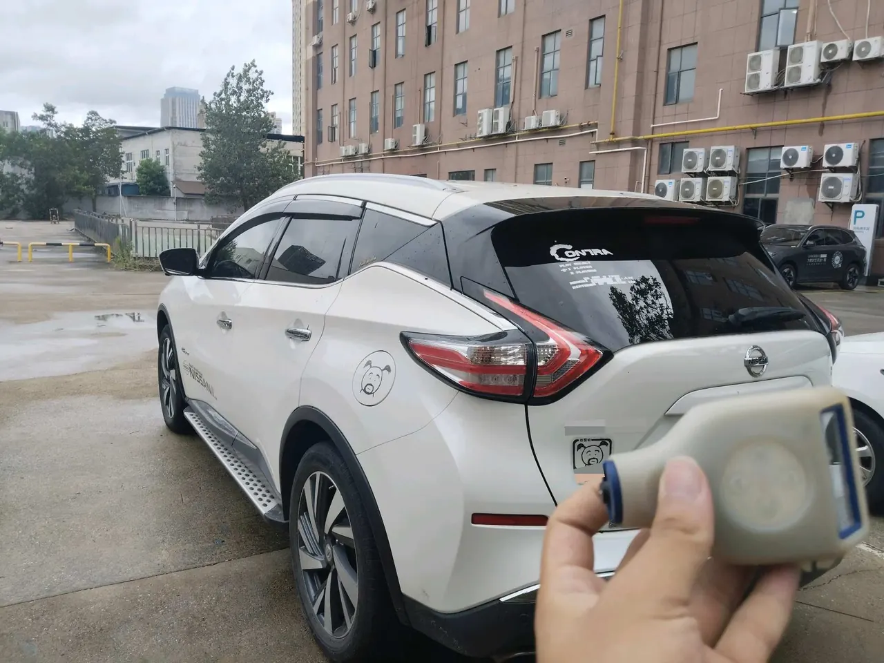 Nissan 2021 Loulan HEV 2.5T Stepless S/C HEV XE Four-wheel Drive Zhilian Zunshang Edition Automatic Gear 5