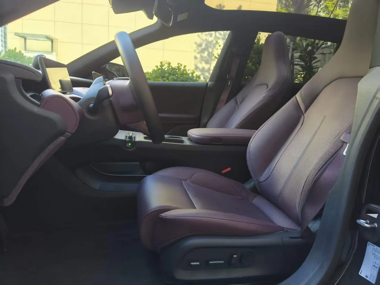 NIO 2024 ET5T 75kWh Touring automatic 4