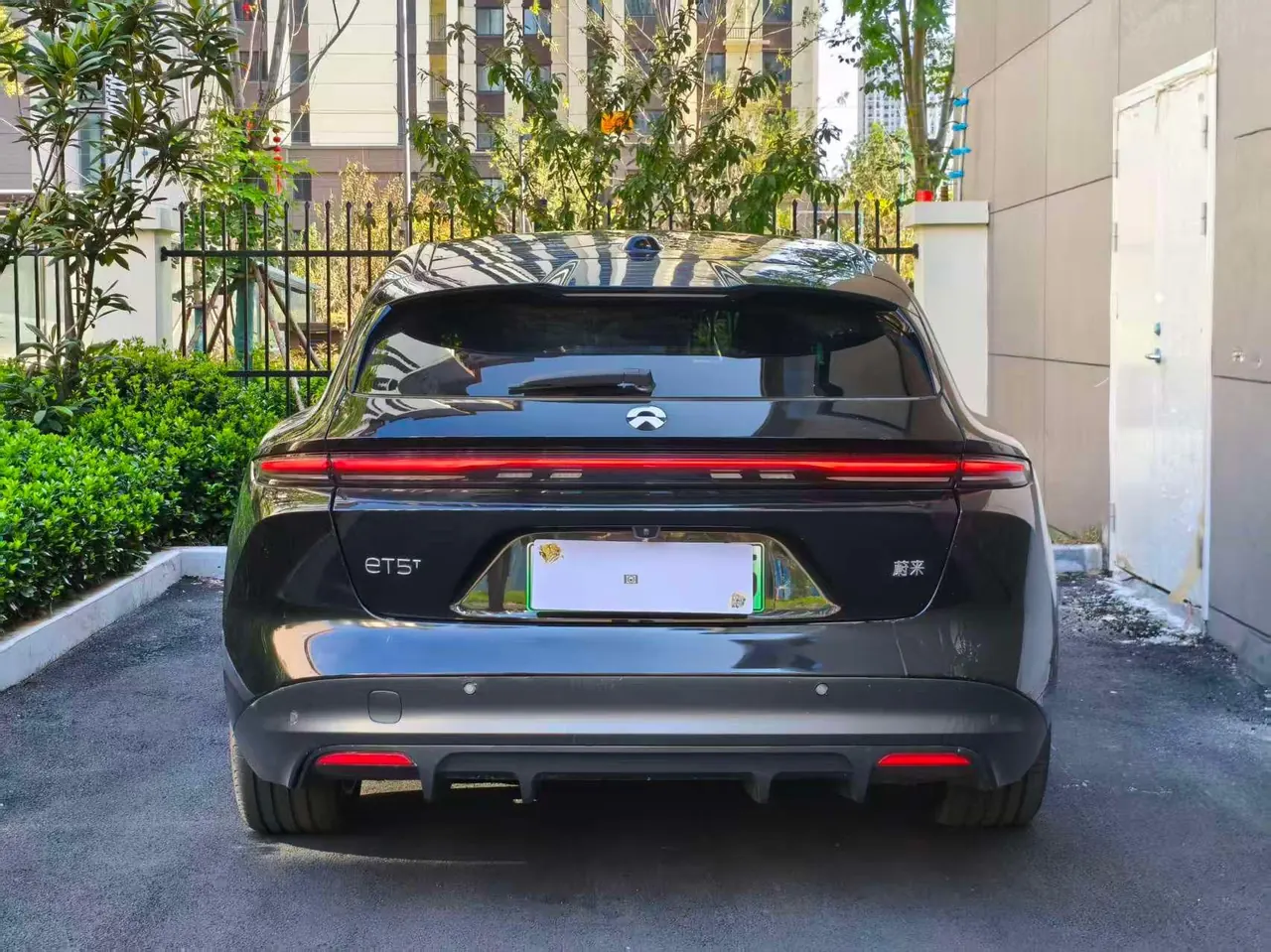 NIO 2024 ET5T 75kWh Touring automatic 8