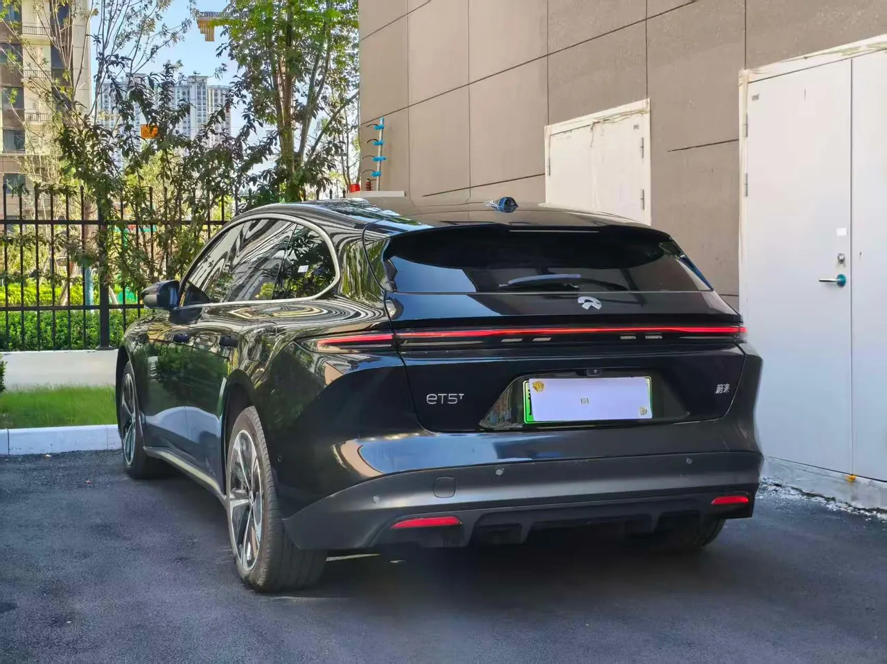 NIO 2024 ET5T 75kWh Touring automatic 9