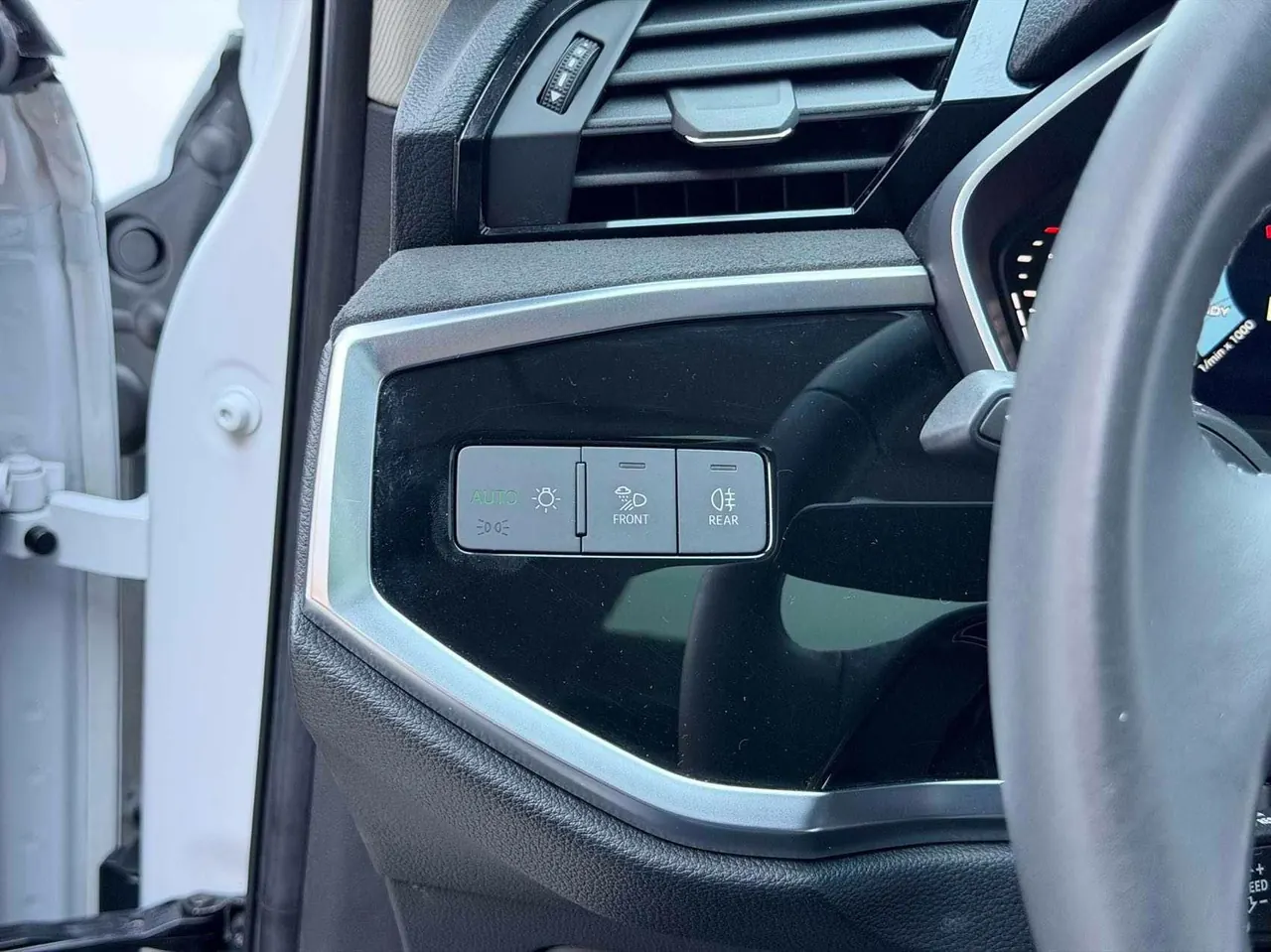 Audi 2022 Q3 1.4TFSI 35TFSI Aggressive Dynamic Automatic 4