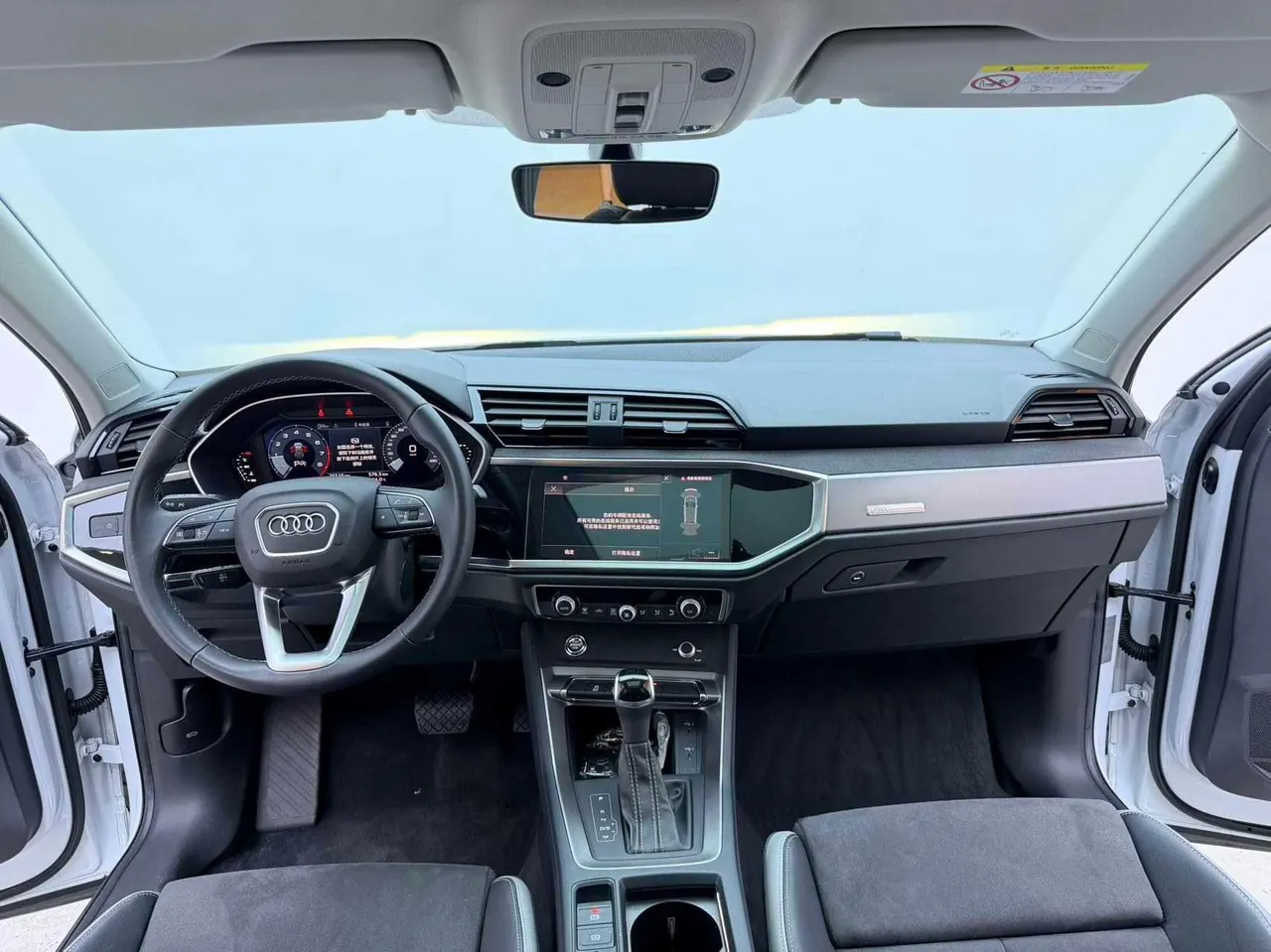 Audi 2022 Q3 1.4TFSI 35TFSI Aggressive Dynamic Automatic 8